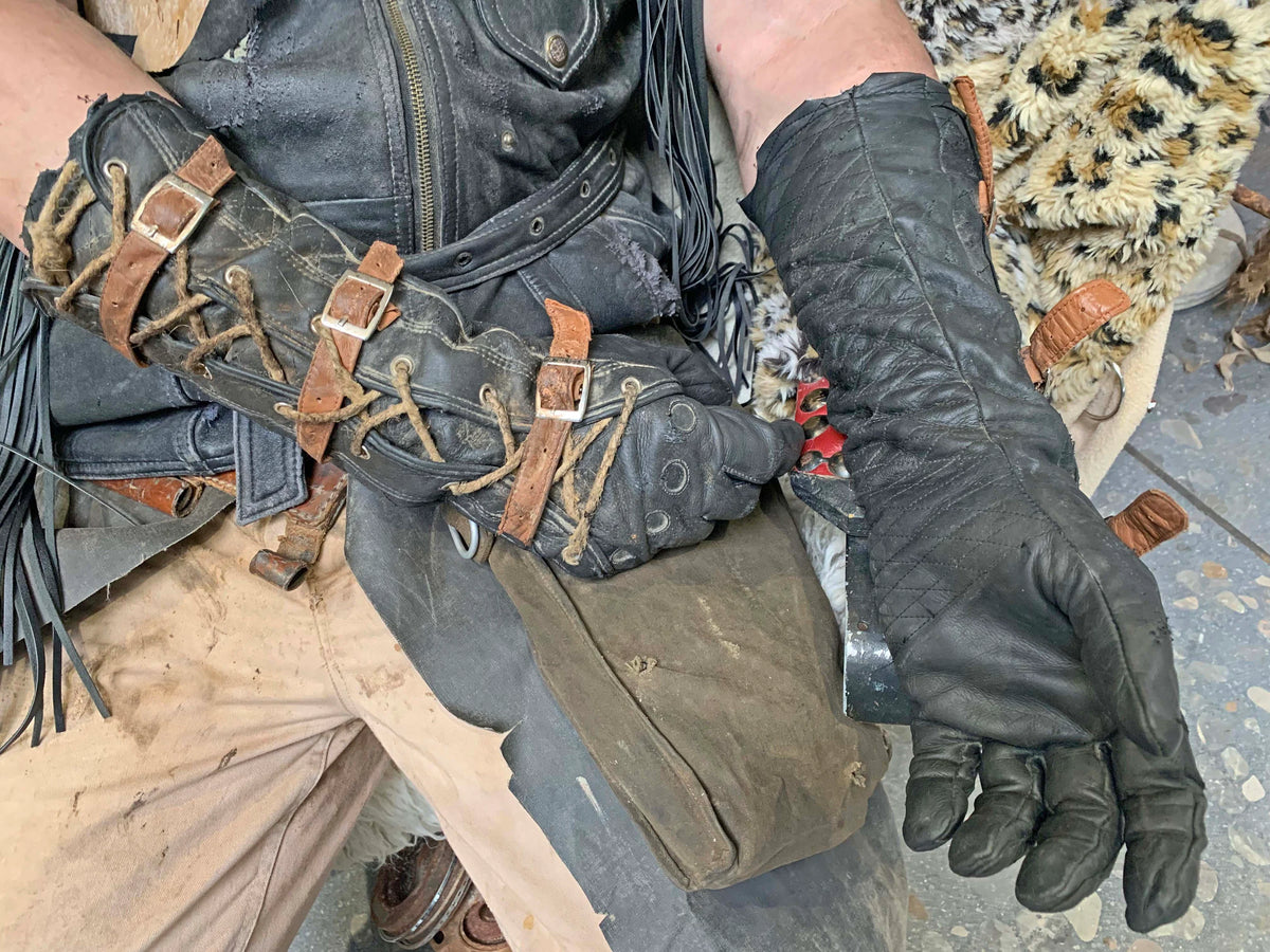 Schwertmeister - Ellenbogen lange Lederhandschuhe